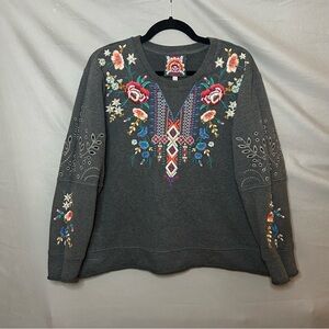 Johnny Was embroidered charcoal grey sweatshirt size large